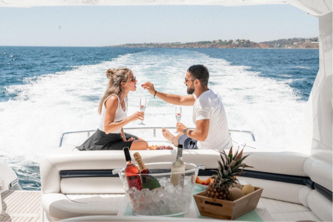 The Ultimate Guide to Yacht Charter: How to Choose the Right Boat and Itinerary