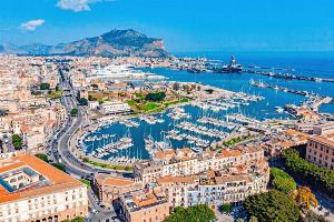 Relájese y explore: un cautivador itinerario de navegación desde Palermo