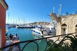 Sailing the Aegean Elegance: A Week-long Yacht Adventure from Çeşme, Turkey