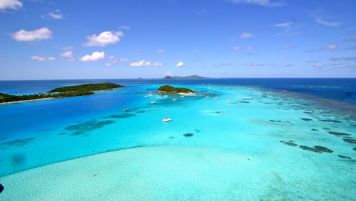 Barefoot Yacht Charters