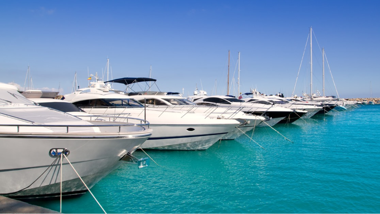 Sea Land Yacht Charter